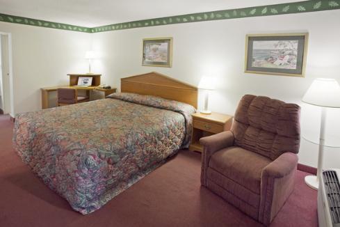 Americas Best Value Inn - Manchester Room photo